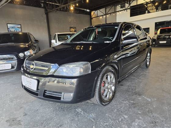 CHEVROLET ASTRA 2.0 MPFI ADVANTAGE 8V FLEX 4P MANUAL CHEVROLET ASTRA 2.0 MPFI ADVANTAGE 8V FLEX 4P MANUAL